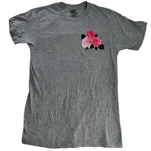 Call Your Mother Floral Chinese Script Gray TShirt Size Medium Indie Streetwear‎